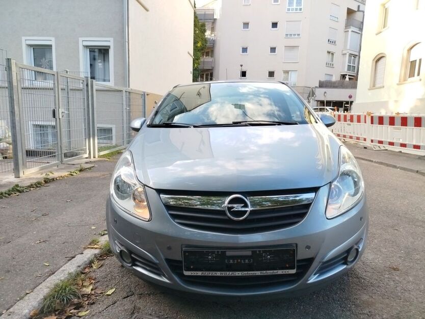 Opel Corsa 124.000 km 5.350 € Stuttgart 70372