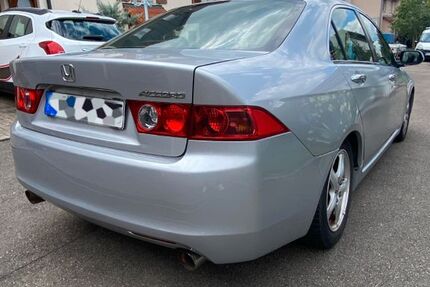 Honda Accord 185.000 km 6.800 € Denkendorf 73770