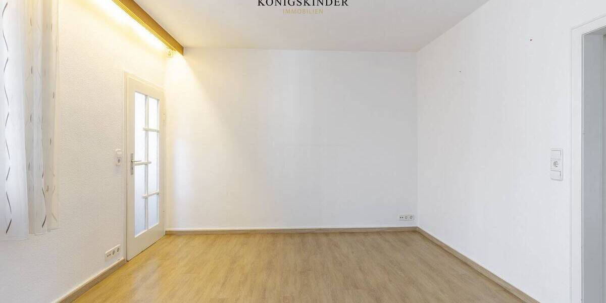 Reihenmittelhaus Stuttgart - Ost Ost - 6 Zimmer, 100 m&sup2;, 449.000&euro; | Angebot:26787434