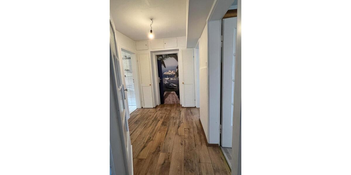 Etagenwohnung Pforzheim Eutingen - 3 Zimmer, 80 m&sup2;, 650&euro; | Angebot:25980516
