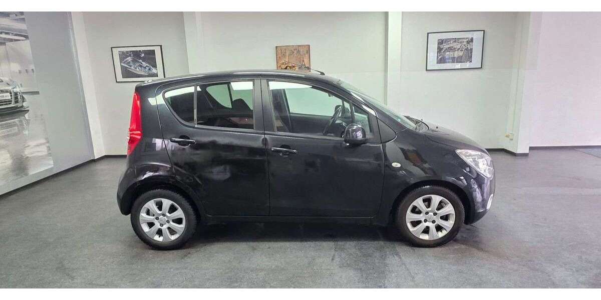 Opel Agila 140.000 km 2.400 &euro; Asperg 71679