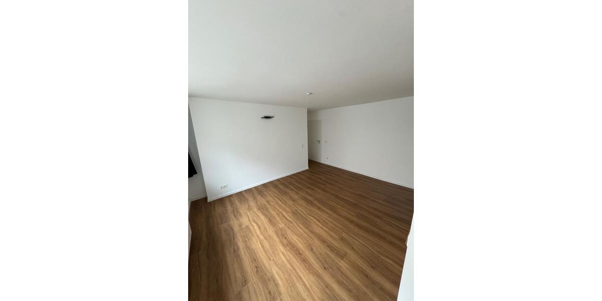 Erdgeschoßwohnung Stuttgart Lehen - 1 Zimmer, 25 m&sup2;, 650&euro; | Angebot:24803366