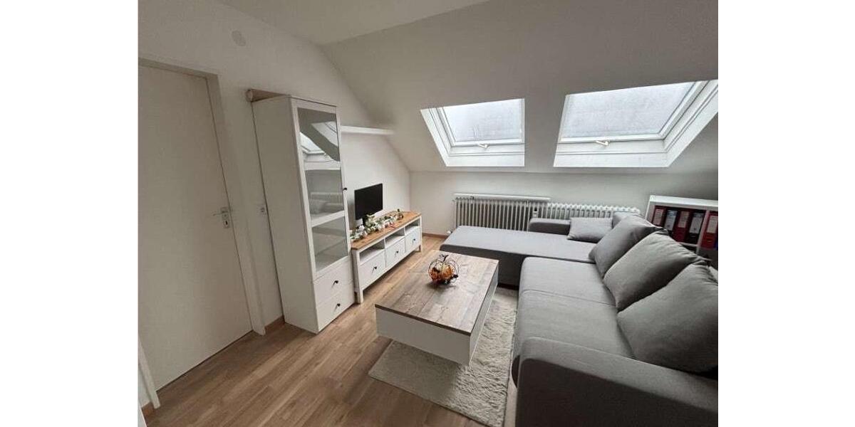 Dachgeschoßwohnung Ehningen - 2 Zimmer, 34 m&sup2;, 890&euro; | Angebot:26440290