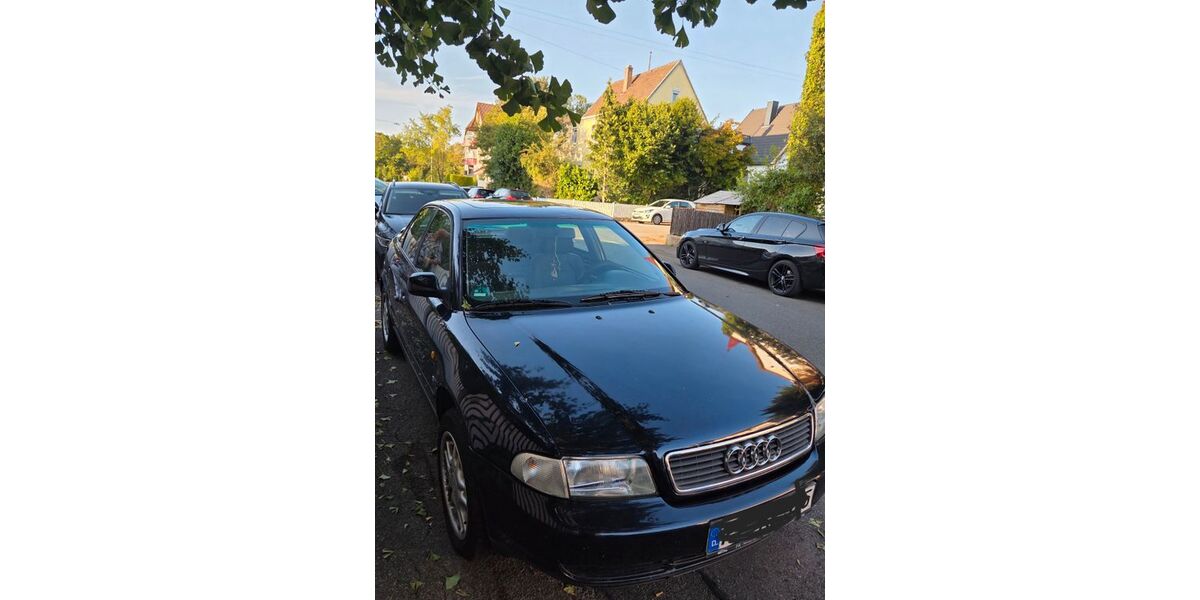Audi A4 248.000 km 950 &euro; Reutlingen 72770