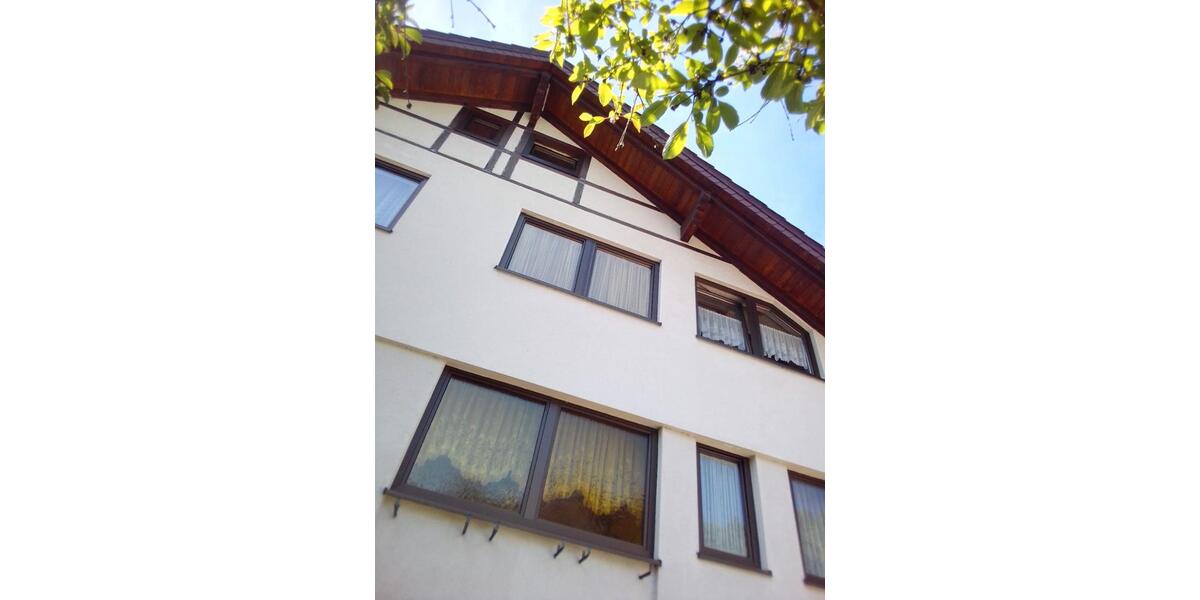 Reihenhaus Bad Liebenzell - 8 Zimmer, 190 m&sup2;, 419.000&euro; | Angebot:26957564