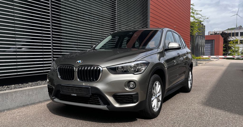 BMW X1 133.400 km 15.800 € Stuttgart 70499
