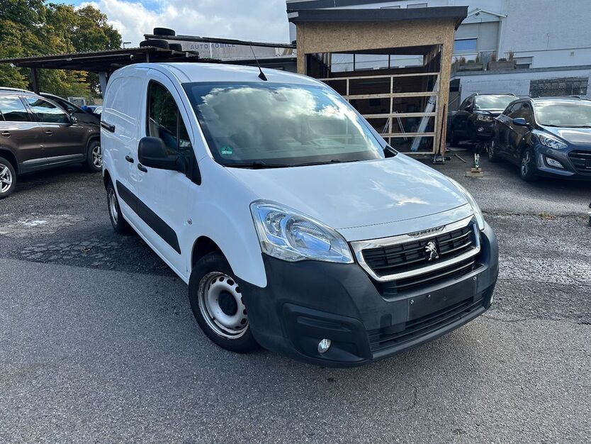Peugeot Partner 122.000 km 6.999 € Möglingen/Ludwigsburg 71696