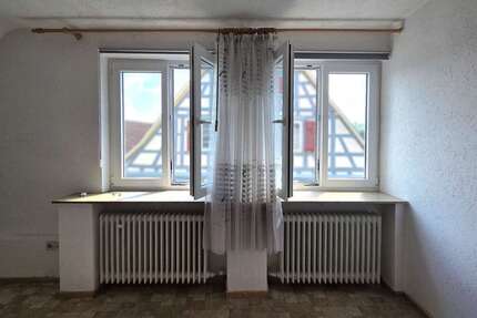 Wohnung Vaihingen an der Enz - 4.5 Zimmer, 76 m&sup2;, 199.000&euro; | Angebot:27266623