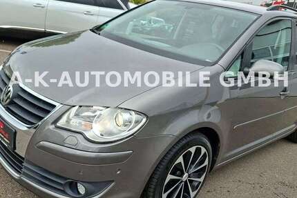VW Touran 269.357 km 3.499 &euro; Deizisau 73779