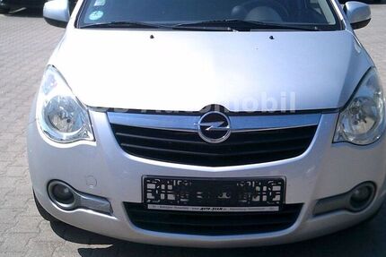 Opel Agila