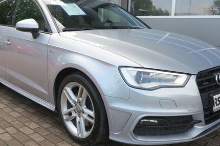 Audi A3 198.000 km 13.990 € Stuttgart 70329