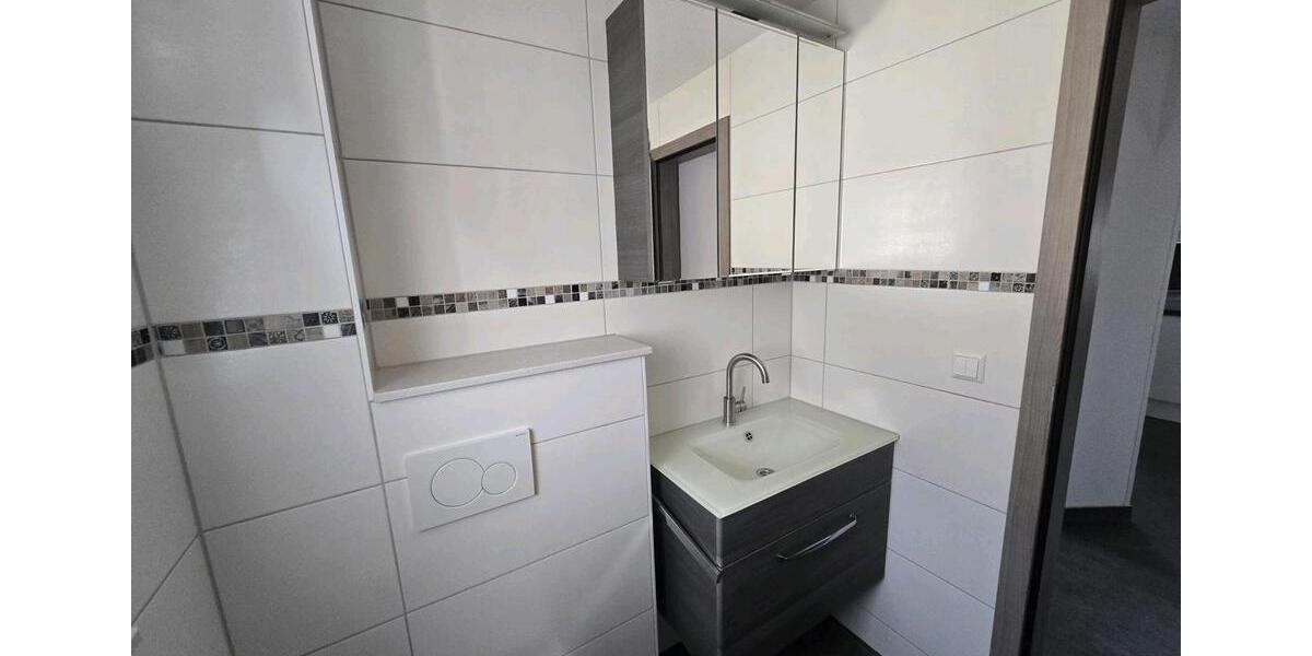 Etagenwohnung Gärtringen - 3.5 Zimmer, 100 m&sup2;, 1.500&euro; | Angebot:25432110