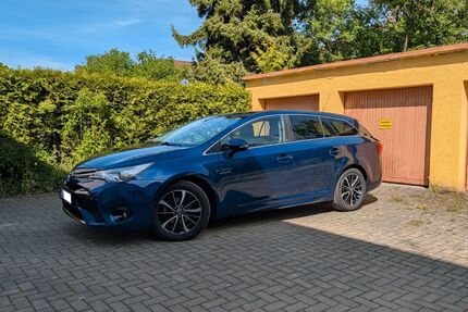 Toyota Avensis 77.900 km 16.800 &euro; Stuttgart 70567