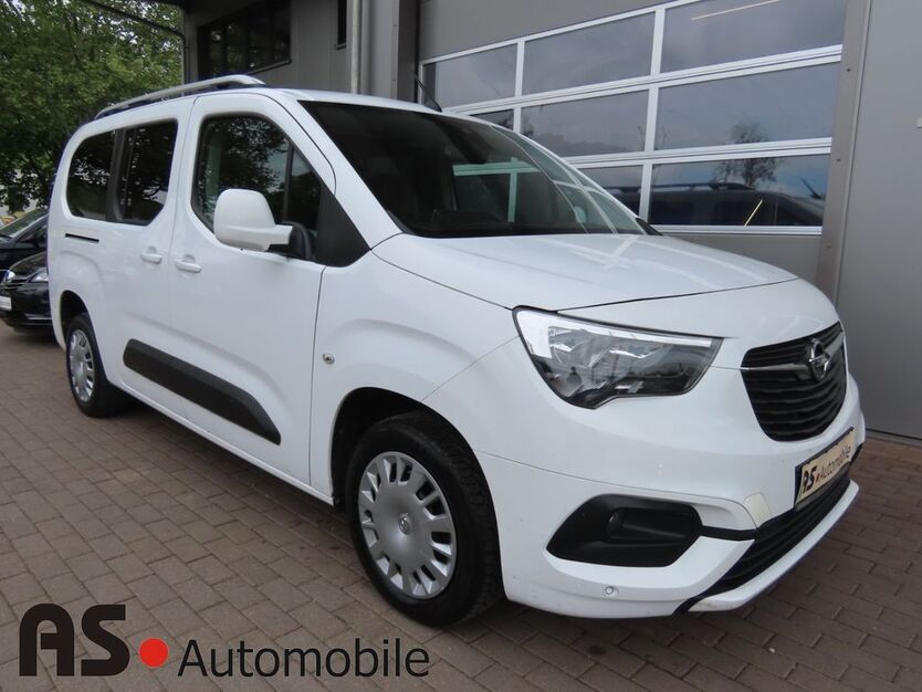 Opel Combo Life 46.000 km 18.790 € Stuttgart 70329
