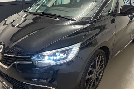 Renault Scenic 136.554 km 12.990 &euro; LEONBERG 71229
