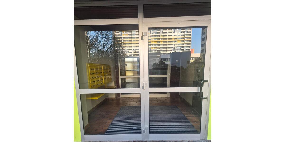 Etagenwohnung Leonberg - 1.5 Zimmer, 48 m&sup2;, 189.000&euro; | Angebot:25907056