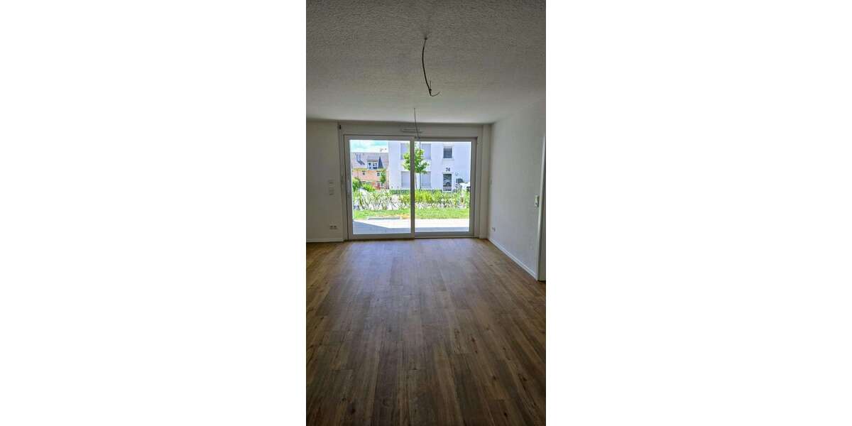 Etagenwohnung Renningen - 2 Zimmer, 52 m&sup2;, 990&euro; | Angebot:27293590