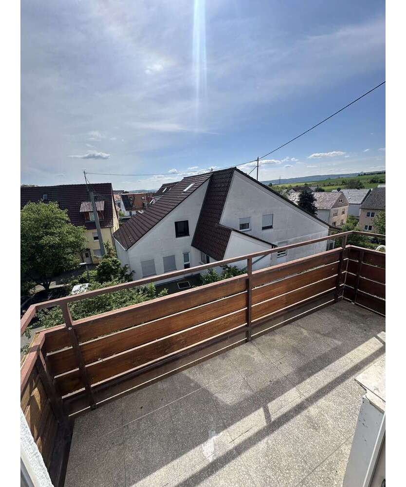 Wohnung zum Mieten in Ditzingen-Hirschlanden 1.200 € 76.5 m²