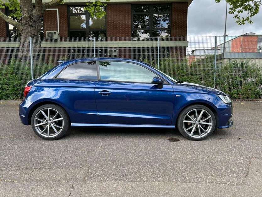 Audi A1 128.630 km 8.400 € Tübingen 72072