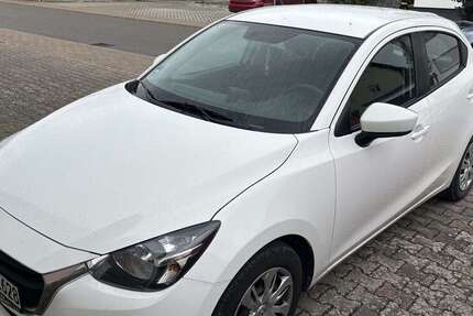 Mazda 2 49.000 km 12.500 € Tiefenbronn 75233