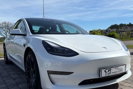 Tesla Model 3 57.699 km 32.490 &euro; Wurmberg 75449