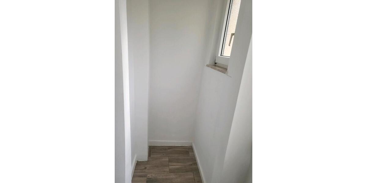 Erdgeschoßwohnung Pforzheim Dillweißenstein - 3 Zimmer, 60 m&sup2;, 800&euro; | Angebot:25783438