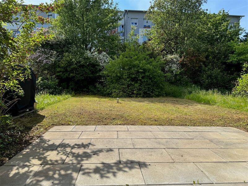 2 Zimmer Wohnung in ruhiger Lage mit viel Grün