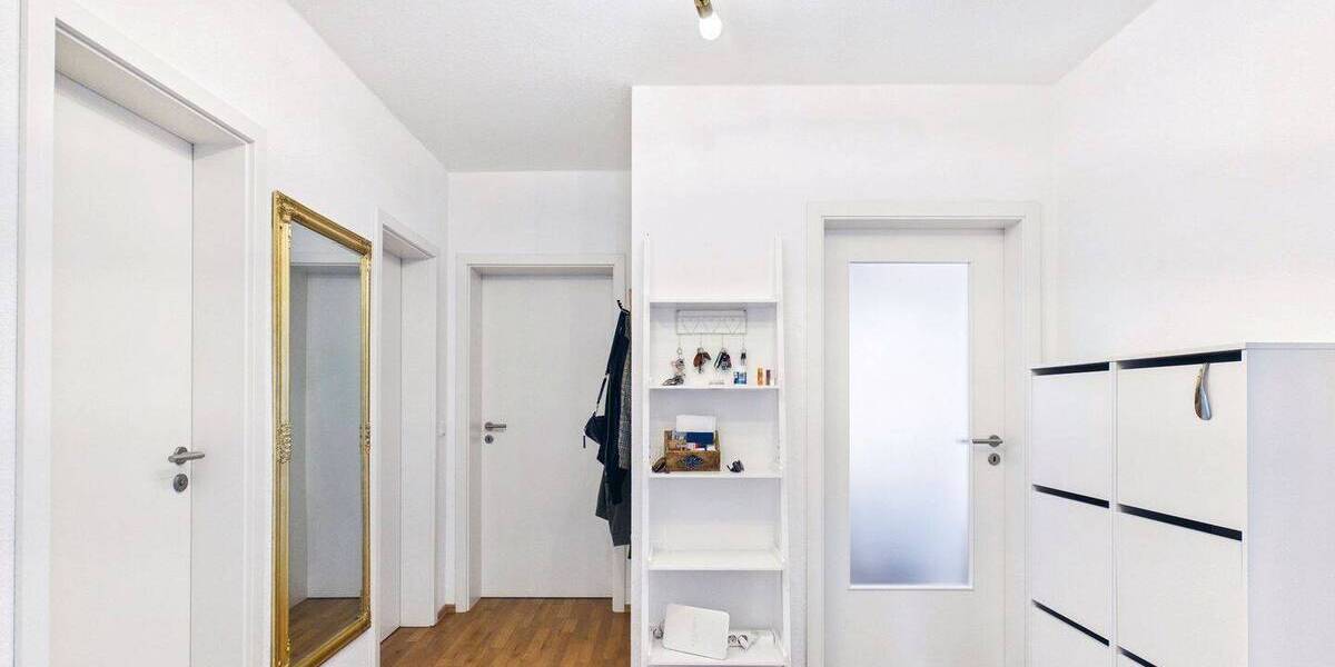 Etagenwohnung Leonberg - 3 Zimmer, 93 m&sup2;, 349.000&euro; | Angebot:26879142