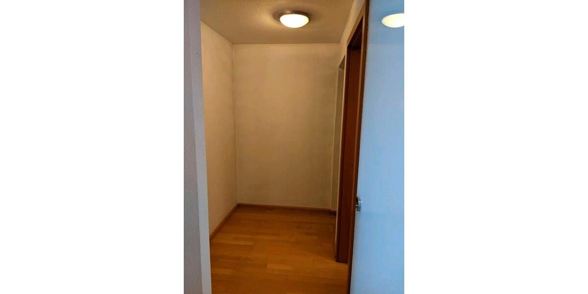 Etagenwohnung Sindelfingen Darmsheim - 2.5 Zimmer, 72 m&sup2;, 218.000&euro; | Angebot:26757454