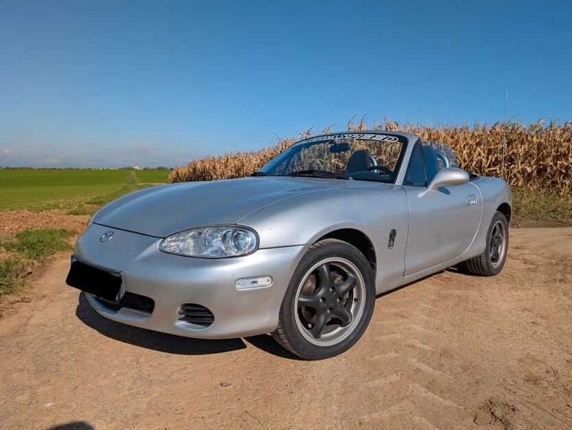Mazda MX-5 98.686 km 8.500 € Stuttgart 70499