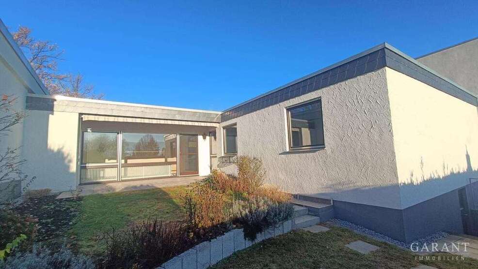 Haus zum Kaufen in Metzingen 549.000 € 126 m²