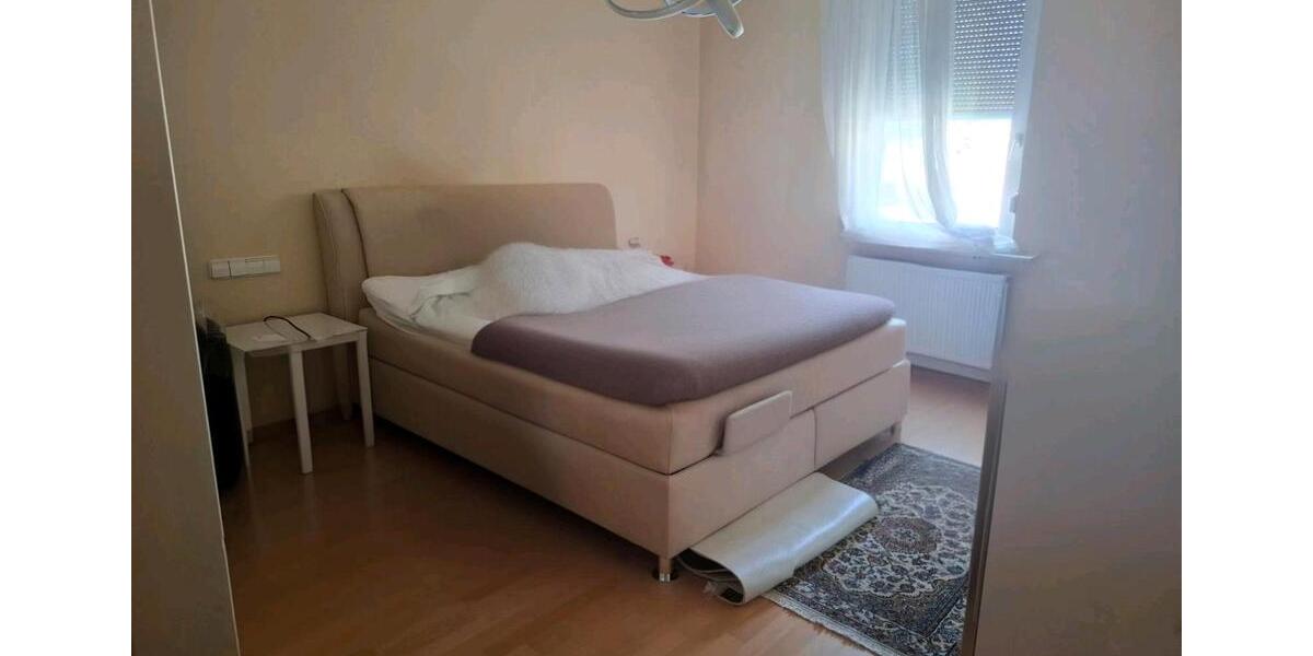 Etagenwohnung Reutlingen Reutlingen (Kernstadt) - 6 Zimmer, 154 m&sup2;, 695.000&euro; | Angebot:25936069