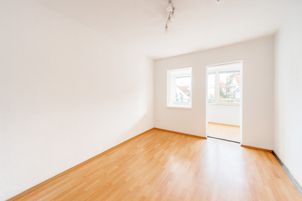 Wohnung Stuttgart Degerloch - 3 Zimmer, 65 m&sup2;, 290.000&euro; | Angebot:24836256