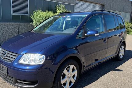 VW Touran 203.977 km 2.450 &euro; Waiblingen 71334