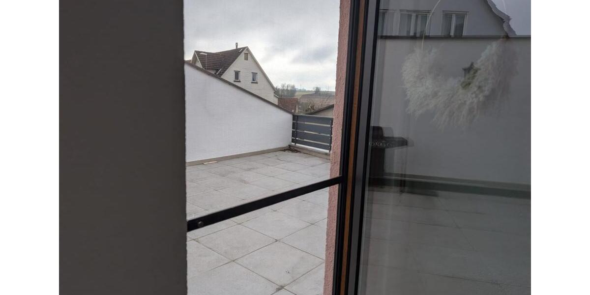 Etagenwohnung Markgröningen - 4 Zimmer, 114 m&sup2;, 1.250&euro; | Angebot:24839467