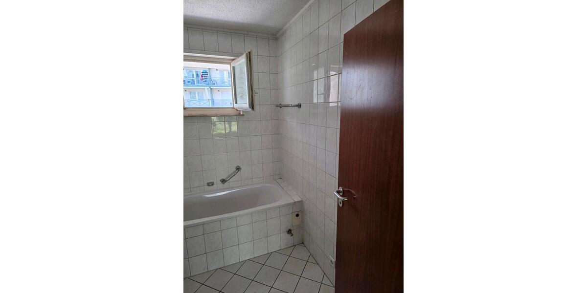 Erdgeschoßwohnung Leonberg - 1 Zimmer, 33 m&sup2;, 150.000&euro; | Angebot:26416693