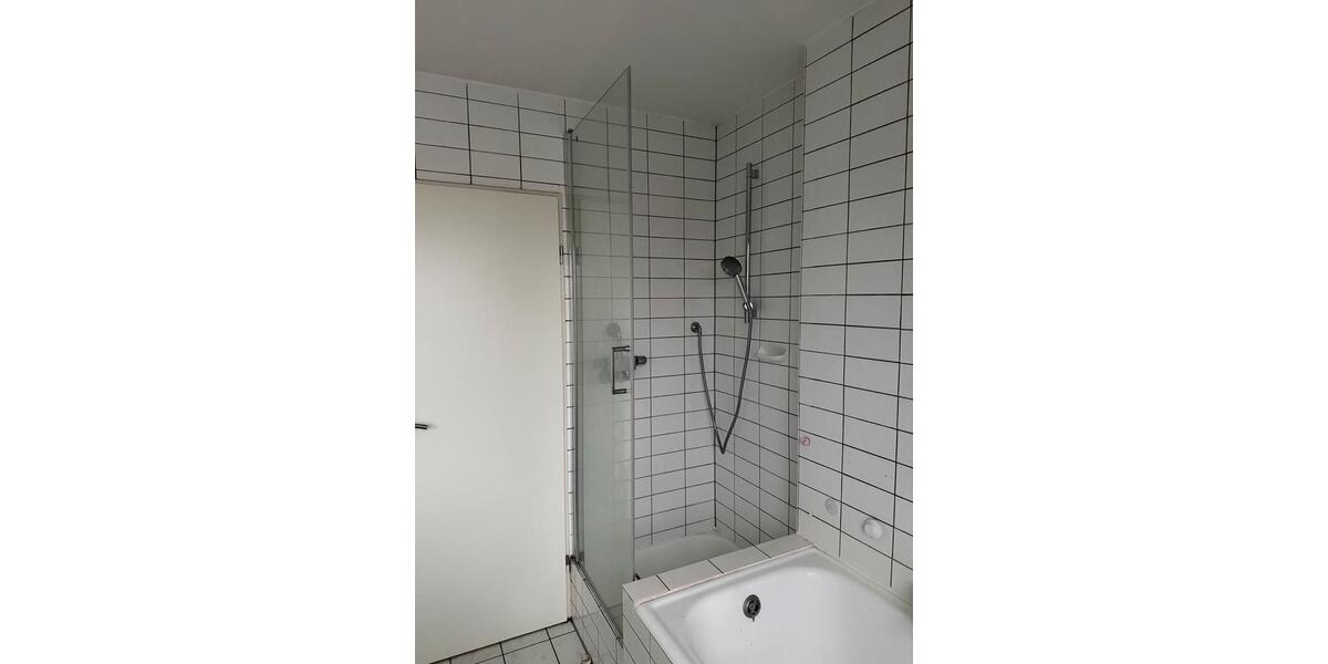 Etagenwohnung Niefern-Öschelbronn Öschelbronn - 4 Zimmer, 115 m&sup2;, 1.350&euro; | Angebot:25592548