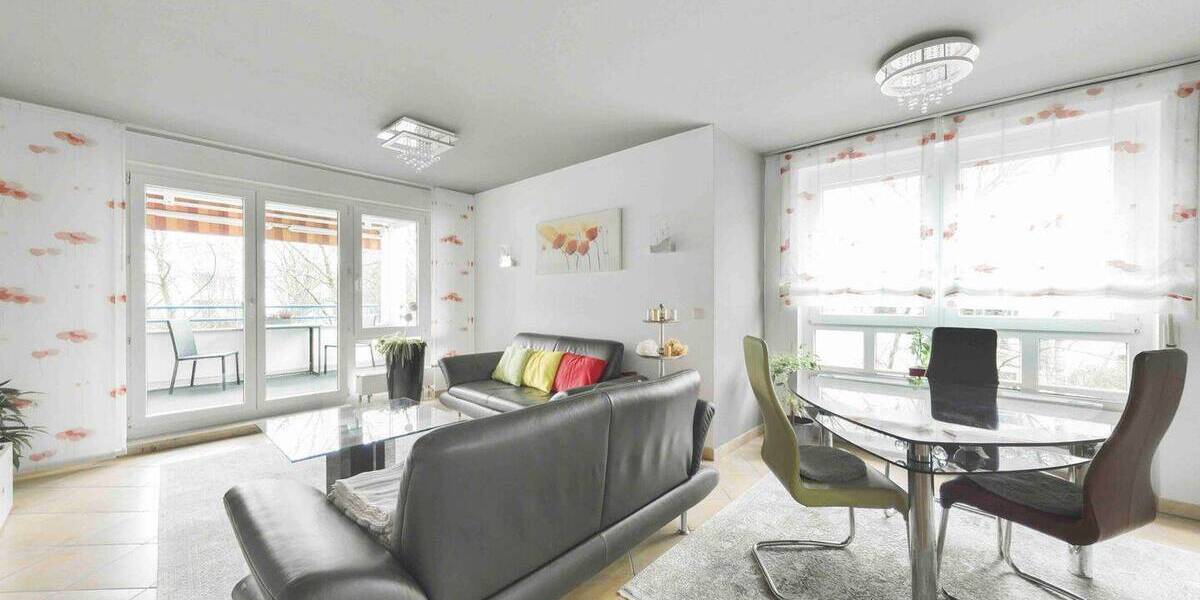Etagenwohnung Reutlingen Hohbuch - 3 Zimmer, 79 m&sup2;, 359.000&euro; | Angebot:26642373