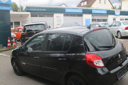 Renault Clio 145.850 km 3.999 &euro; Böblingen 71032