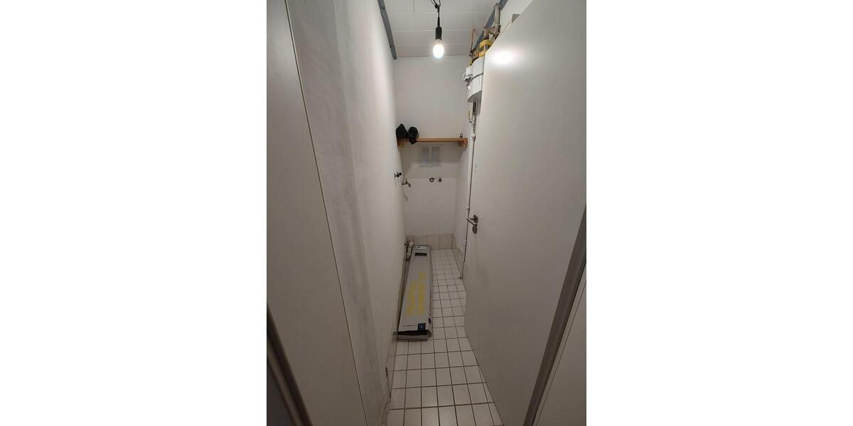 Dachgeschoßwohnung Stuttgart Feuerbach - 2 Zimmer, 43 m&sup2;, 650&euro; | Angebot:25806221