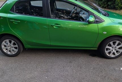 Mazda 2 212.000 km 850 &euro; Tübingen 72072