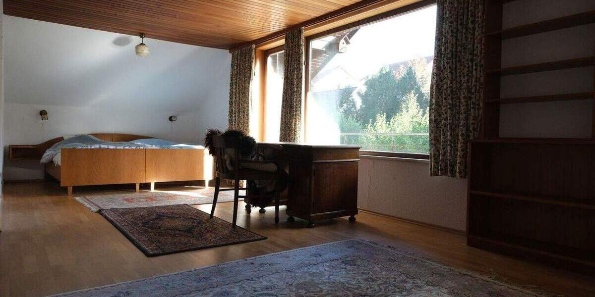 Einfamilienhaus Calw - 1 Zimmer, 267 m&sup2;, 980.000&euro; | Angebot:24822622