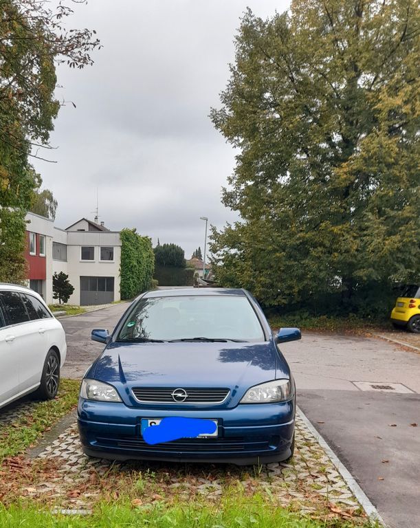 Opel Astra 119.000 km 2.800 € STUTTGART 70374