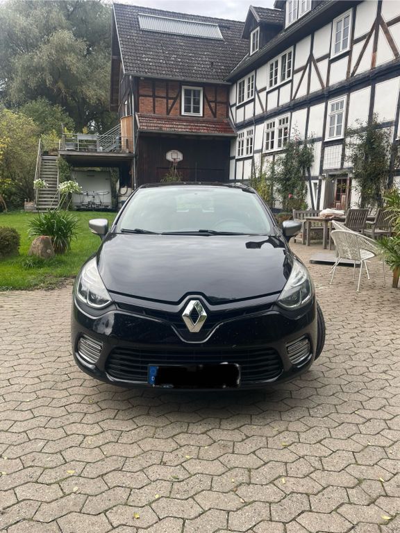 Renault Clio 167.000 km 5.990 € Stuttgart-West 70197