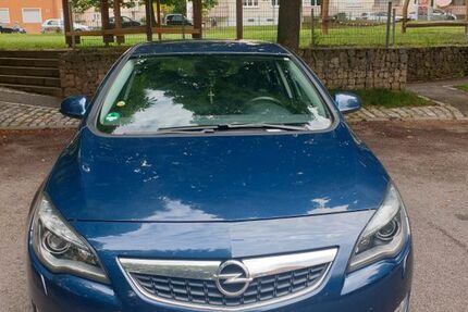 Opel Astra 142.000 km 4.300 &euro; Stuttgart 70191