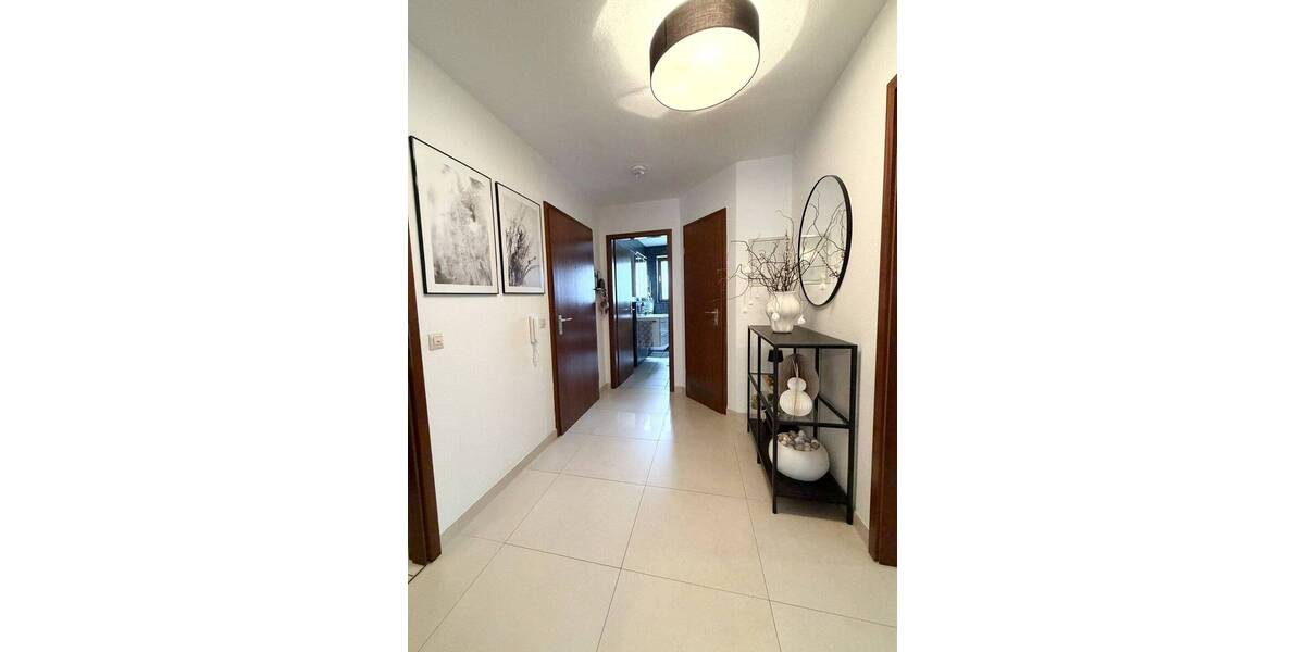 Etagenwohnung Ludwigsburg / Pflugfelden Pflugfelden - 3 Zimmer, 84 m&sup2;, 1.100&euro; | Angebot:26797903