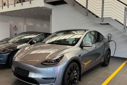 Tesla Model Y 42.000 km 41.199 &euro; Magstadt 71106