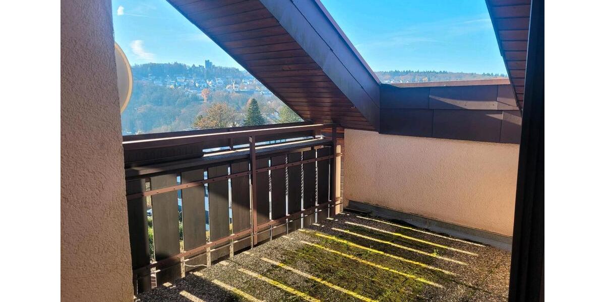 Dachgeschoßwohnung Pforzheim Dillweißenstein - 1 Zimmer, 40 m&sup2;, 570&euro; | Angebot:24605896