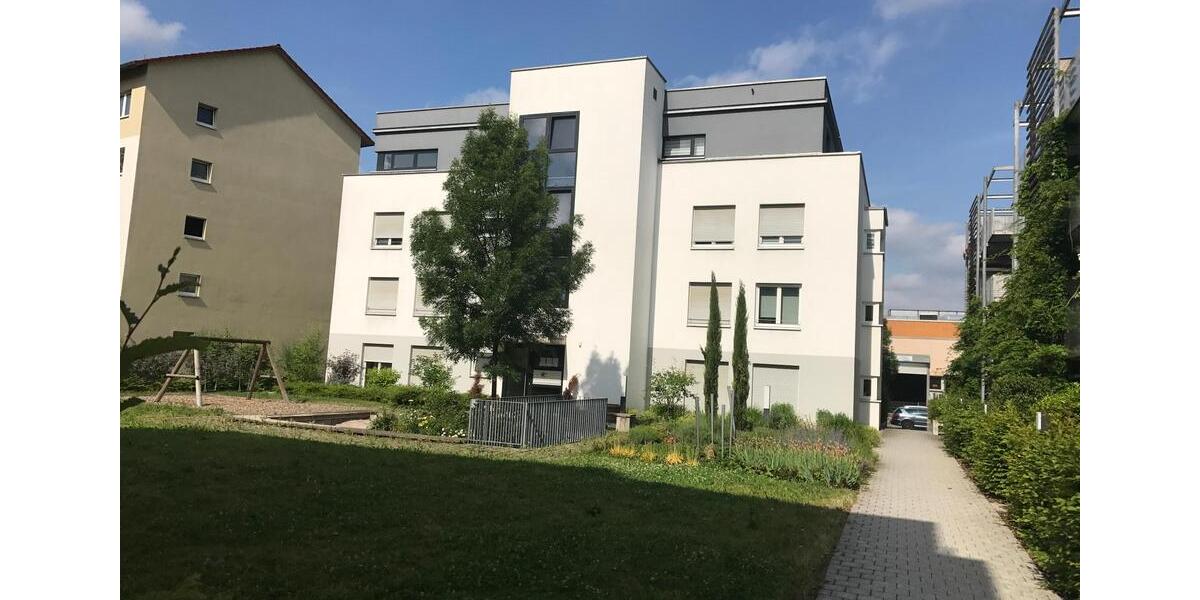 Etagenwohnung Esslingen am Neckar Pliensauvorstadt - 2 Zimmer, 53 m&sup2;, 620&euro; | Angebot:26094810