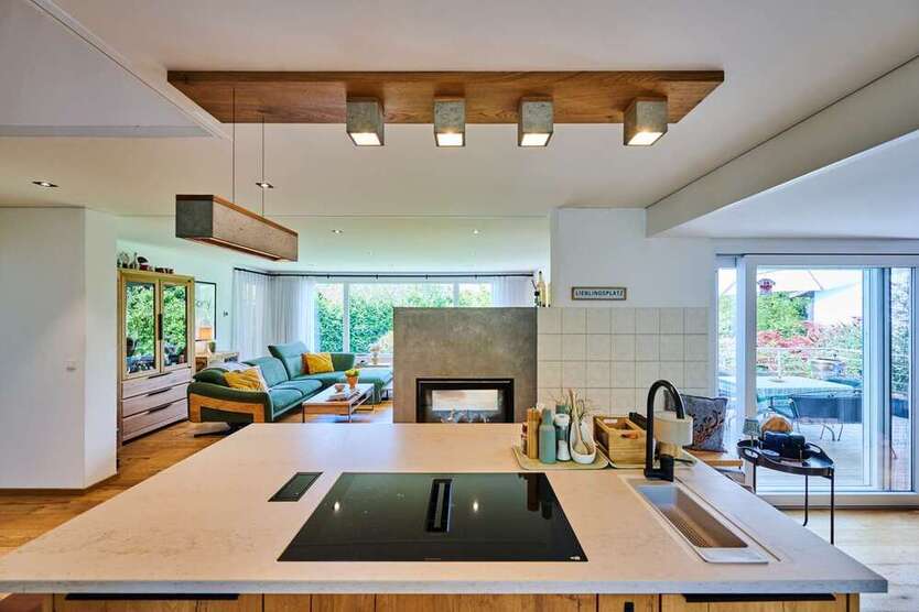 Haus zum Kaufen in Dettenhausen 895.000 € 205 m²